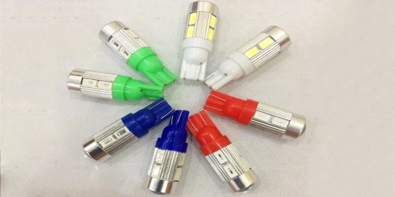 Phụ kiện đèn LED được nhiều người quan tâm